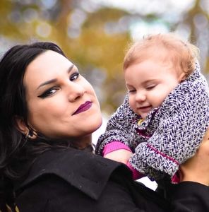 Meet your Posher, Caitlin